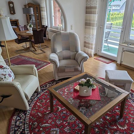 Ferienwohnung Leni Erstes Og Inkl Balkon Gartenblick Kostenfreier Parkplatz Stadtnah Aber Ruhig Gelegen مبن المظهر الخارجي الصورة